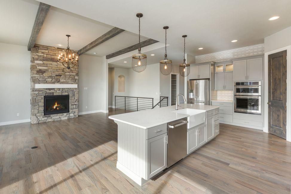 Kitchen 1